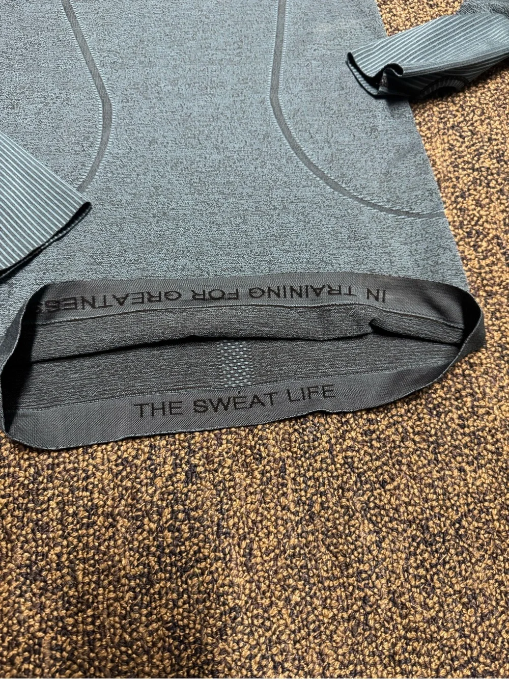 Lululemon Swiftly Tech Long Sleeve Crew